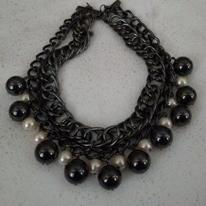 Heavy gun metal choker w/ beads gunmetal & pearls